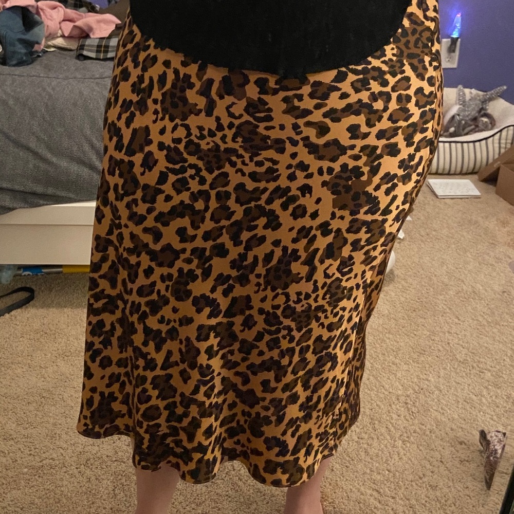 Aritzia babaton leopard print silk maxi skirt